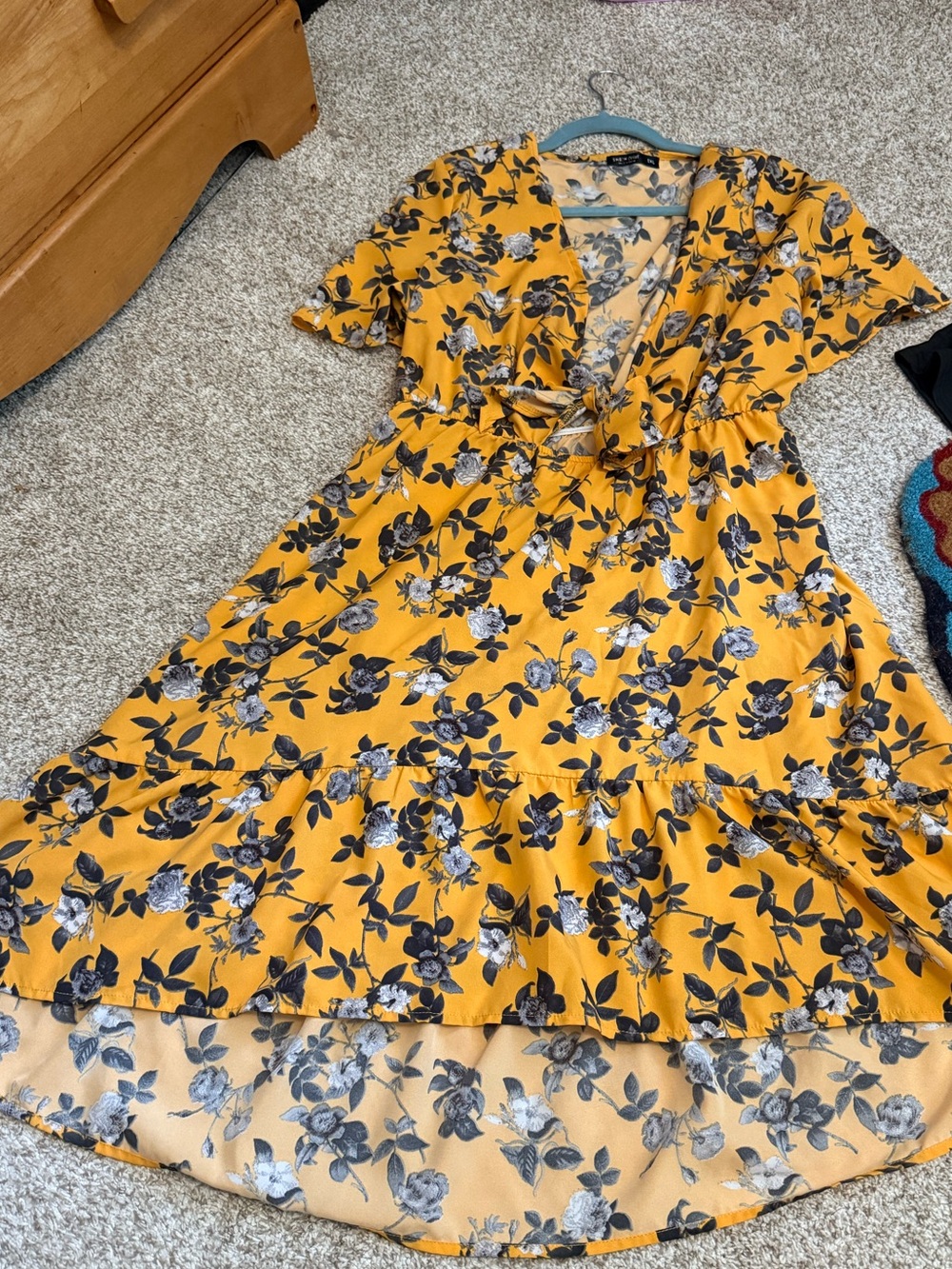NWOT Yellow Floral Wrap Midi Dress - Women's V-Neck Summer Dress